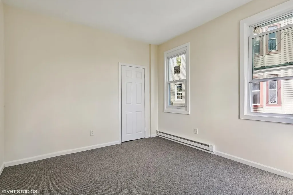 15 Stewart Place Yonkers NY 10701