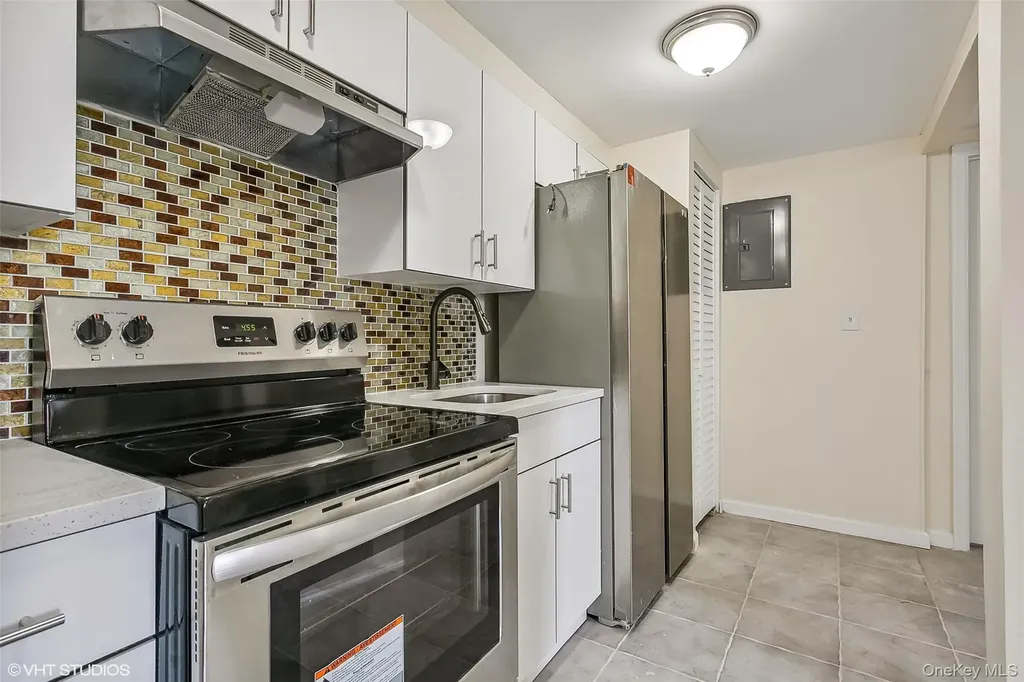 15 Stewart Place Yonkers NY 10701
