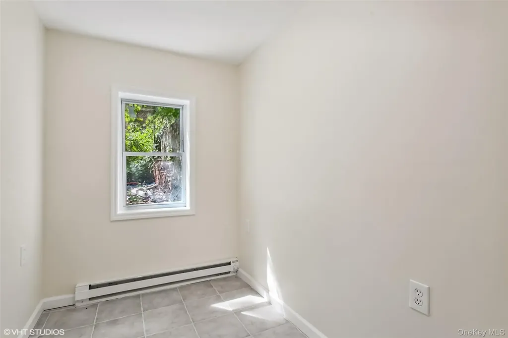 15 Stewart Place Yonkers NY 10701