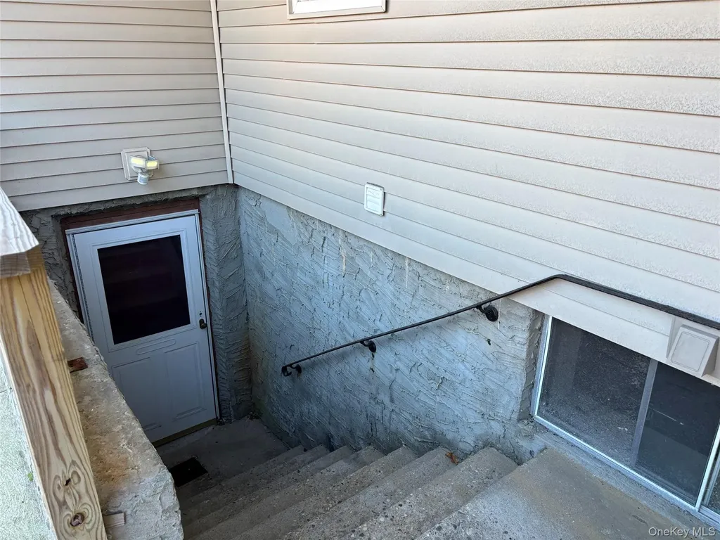 40 Canoe Place Road Hampton Bays NY 11946