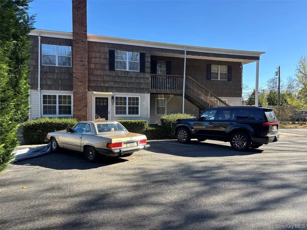 40 Canoe Place Road Hampton Bays NY 11946