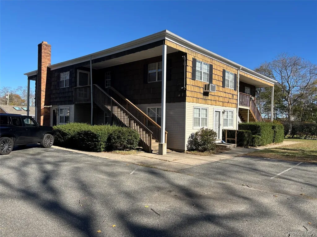 40 Canoe Place Road Hampton Bays NY 11946