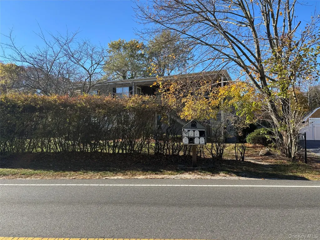 40 Canoe Place Road Hampton Bays NY 11946