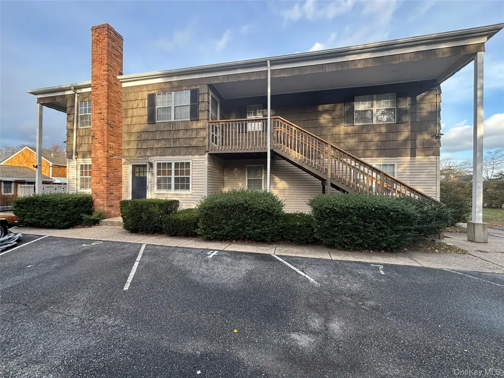 40 Canoe Place Road Hampton Bays NY 11946