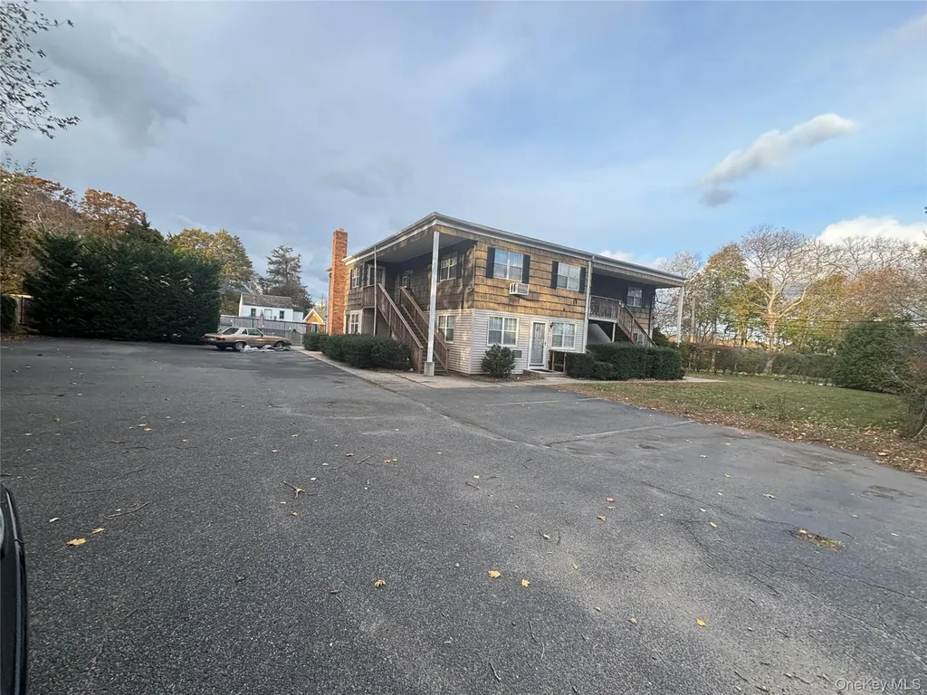 40 Canoe Place Road Hampton Bays NY 11946