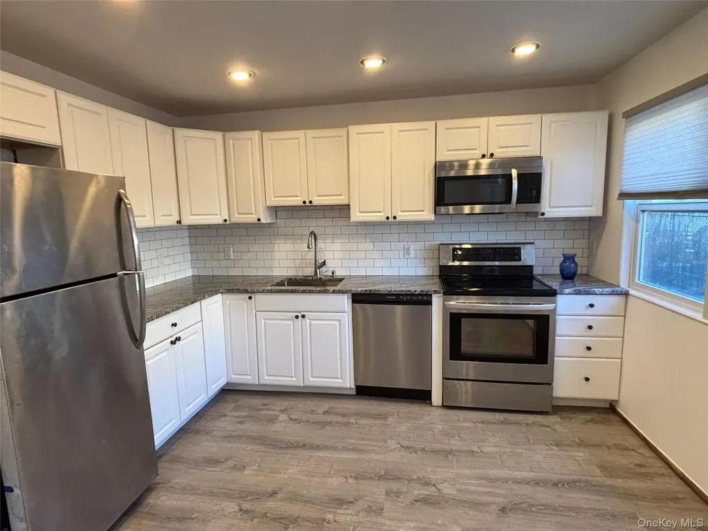 40 Canoe Place Road Hampton Bays NY 11946