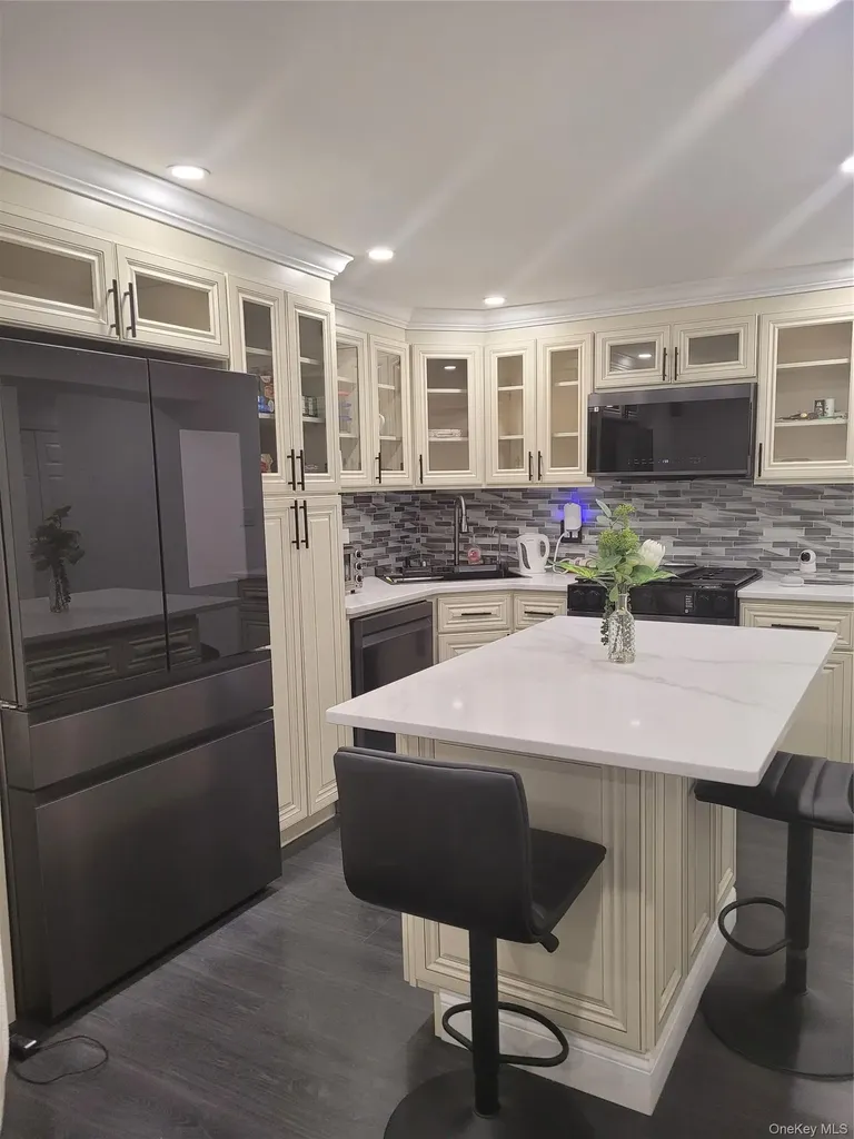 1186 E 56th Street Brooklyn NY 11234