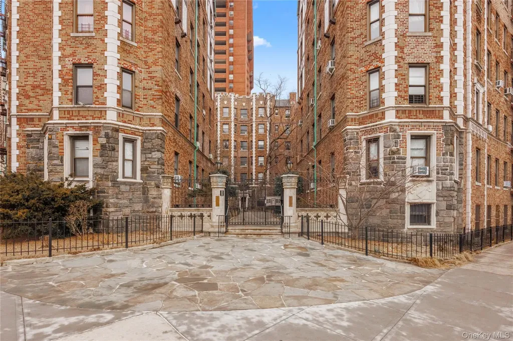 3394 Wayne Avenue Bronx NY 10467
