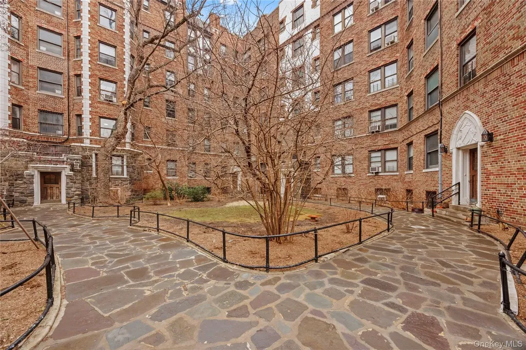 3394 Wayne Avenue Bronx NY 10467