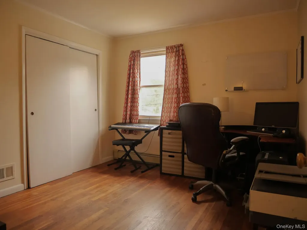 50 Kent Road White Plains NY 10603
