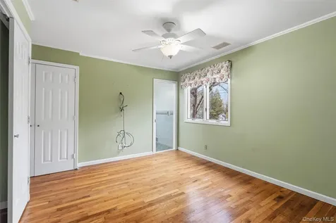 176 Barker Street Mount Kisco NY 10549