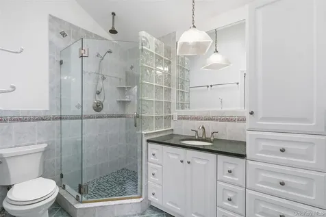 176 Barker Street Mount Kisco NY 10549