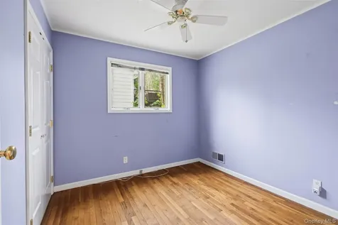 176 Barker Street Mount Kisco NY 10549