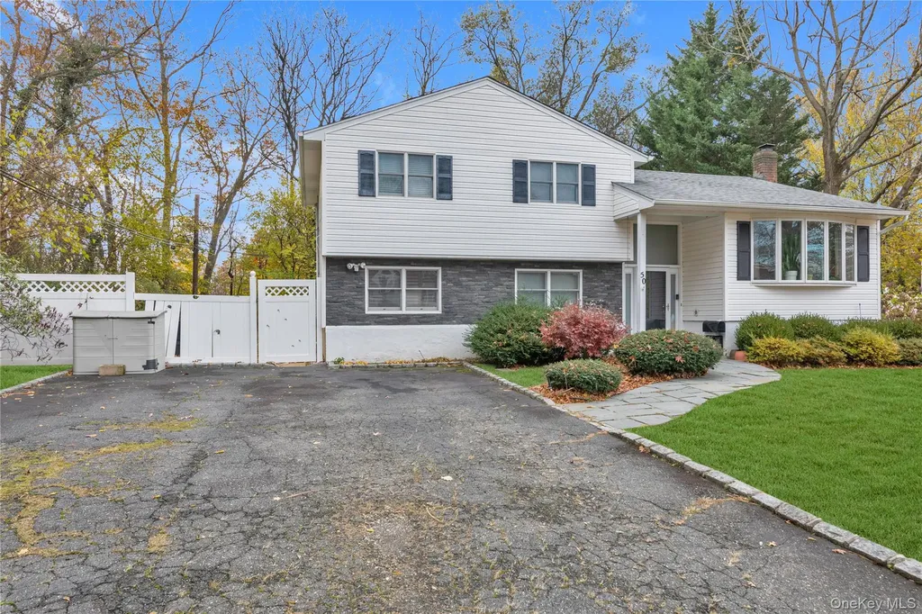 50 Jerome Drive Glen Cove NY 11542