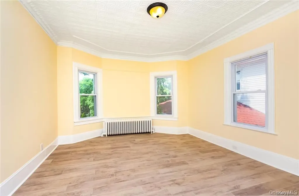 17 Landscape Avenue Yonkers NY 10705
