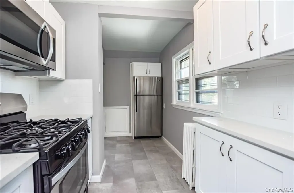 17 Landscape Avenue Yonkers NY 10705