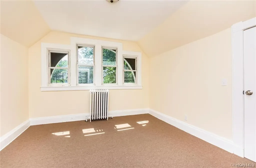17 Landscape Avenue Yonkers NY 10705