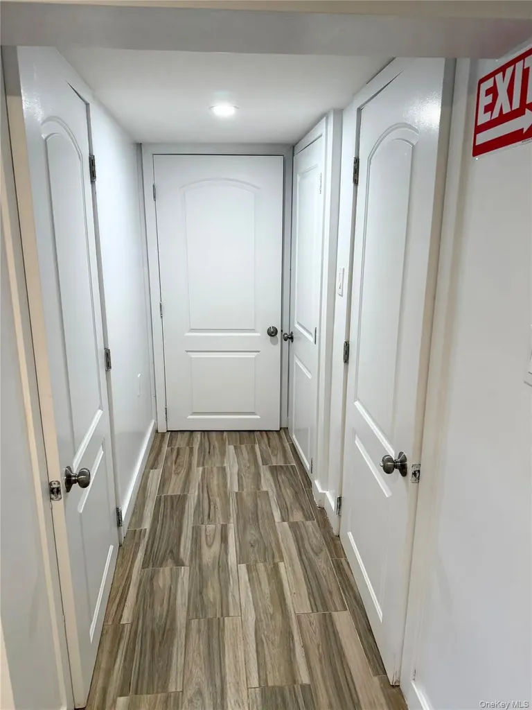 17 Landscape Avenue Yonkers NY 10705