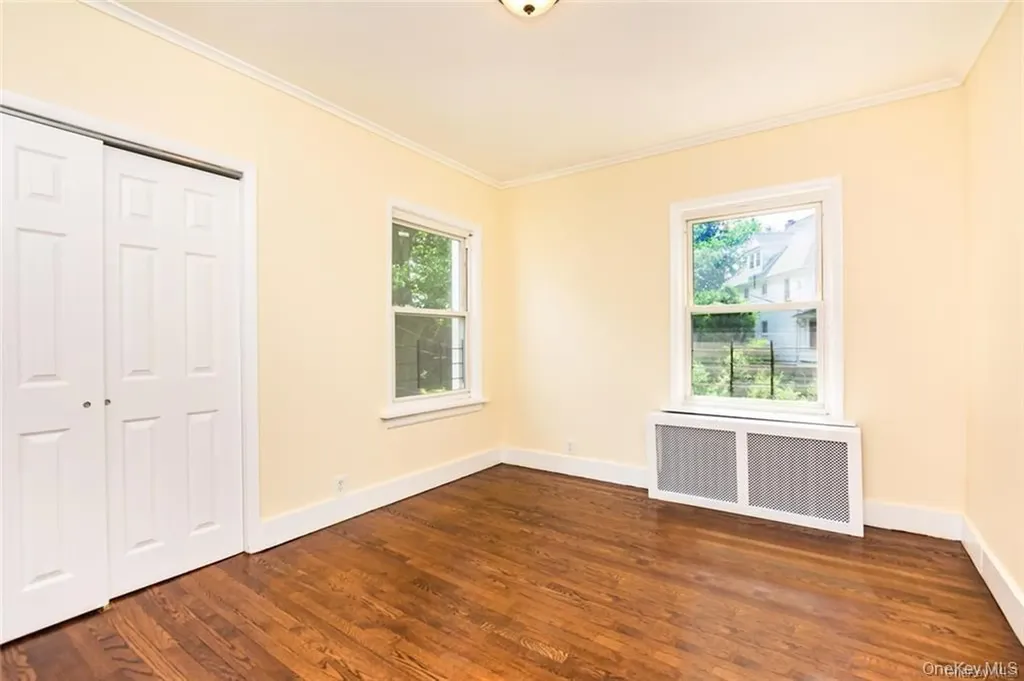17 Landscape Avenue Yonkers NY 10705