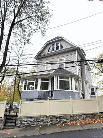 17 Landscape Avenue Yonkers NY 10705