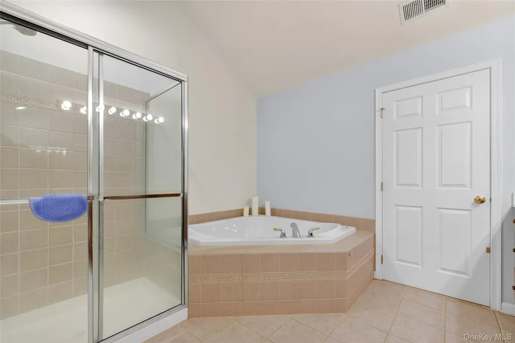 733 Huntington Drive Fishkill NY 12524