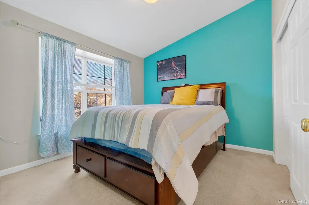 733 Huntington Drive Fishkill NY 12524