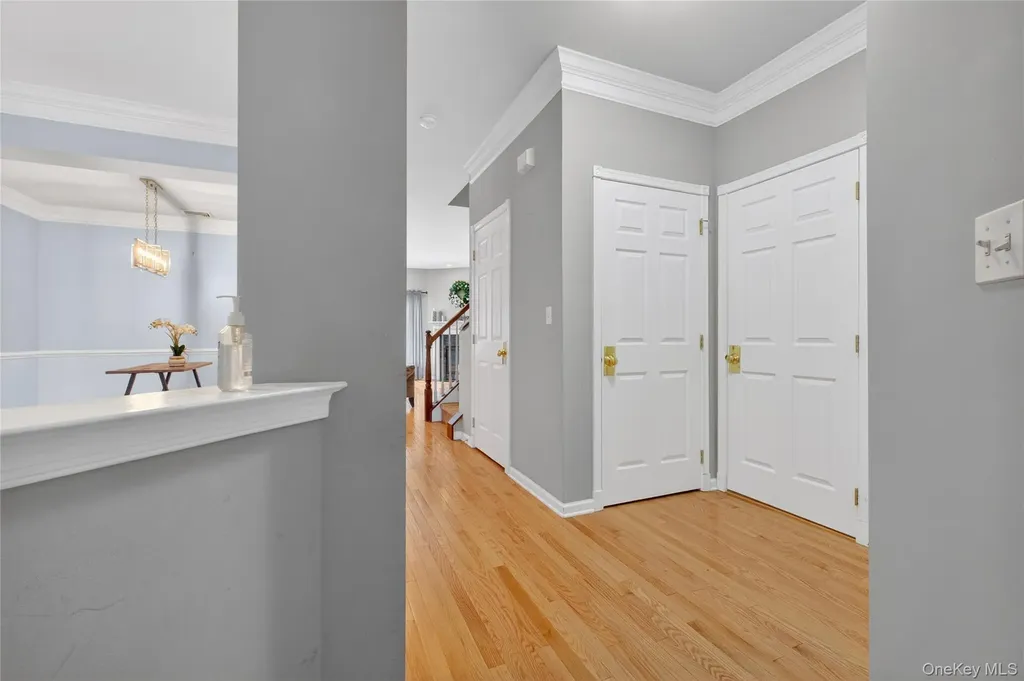 733 Huntington Drive Fishkill NY 12524