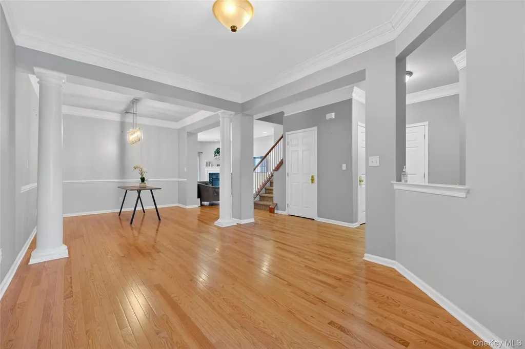 733 Huntington Drive Fishkill NY 12524