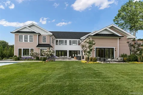 158 Cobb Road Water Mill NY 11976