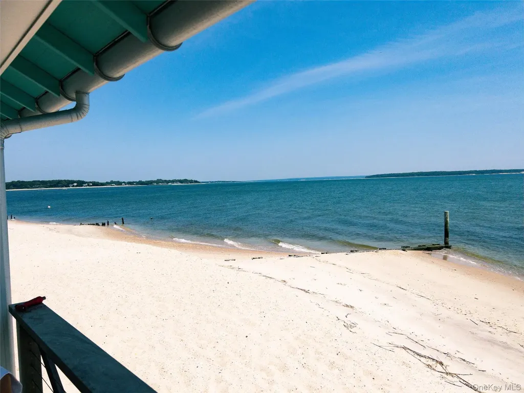 610 Park Avenue Mattituck NY 11952