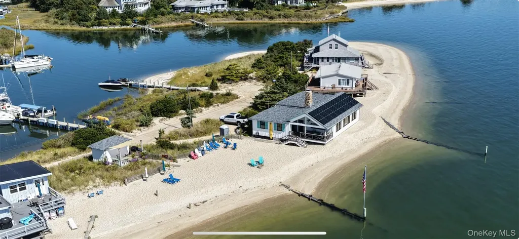 610 Park Avenue Mattituck NY 11952