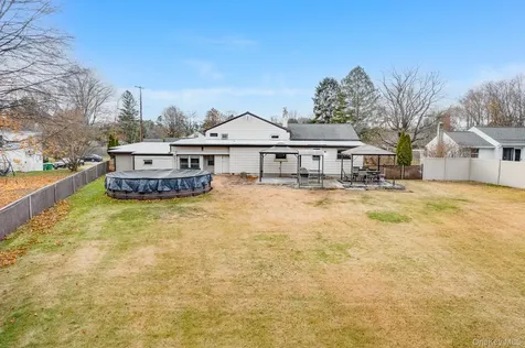 15 Franklin Road Hyde Park NY 12538