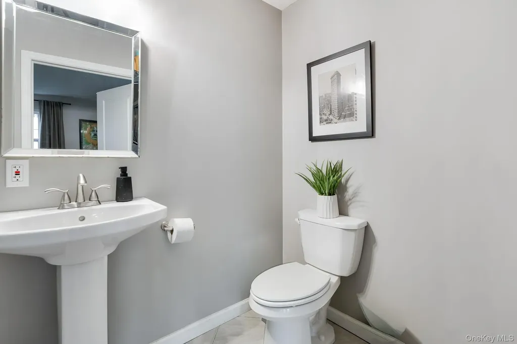 29 Wedgewood Road Fishkill NY 12524