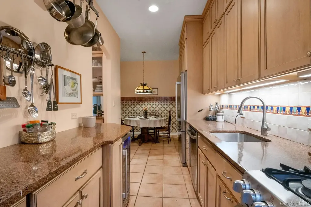 25 Parkview Avenue Bronxville NY 10708