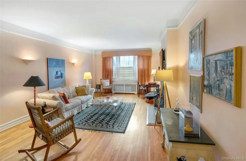 25 Parkview Avenue Bronxville NY 10708