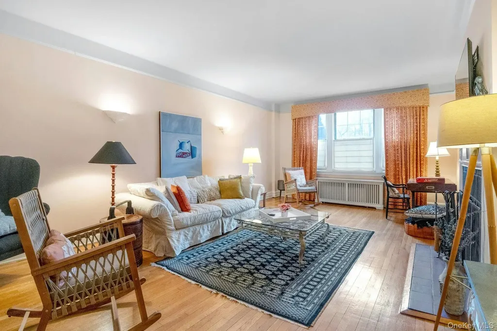 25 Parkview Avenue Bronxville NY 10708