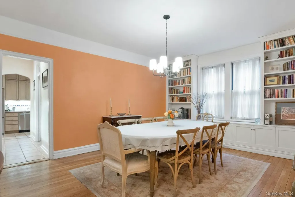 25 Parkview Avenue Bronxville NY 10708