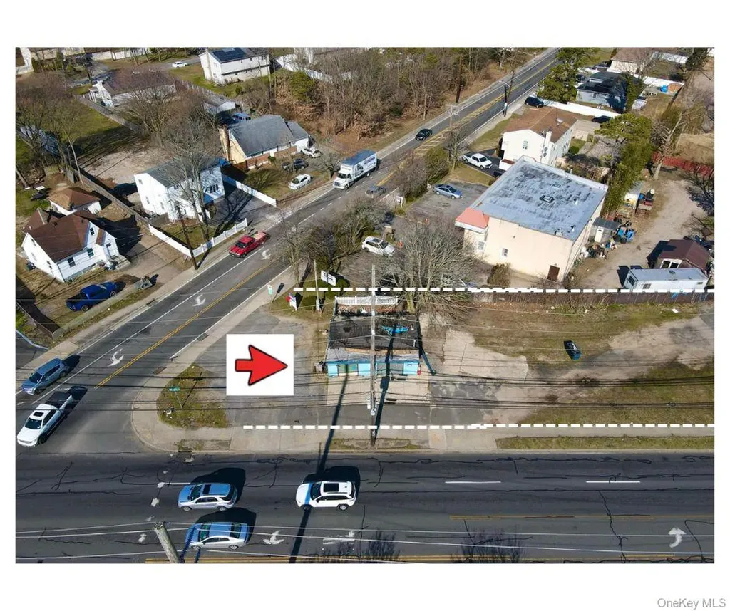 1258 Straight Path West Babylon NY 11704