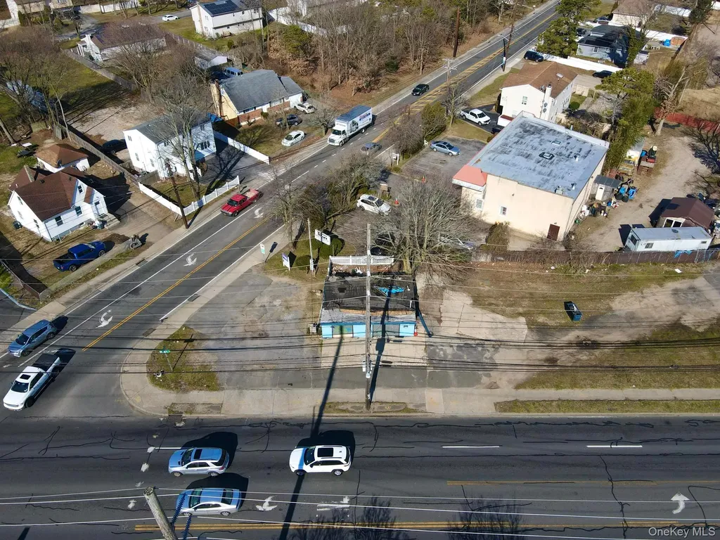 1258 Straight Path West Babylon NY 11704