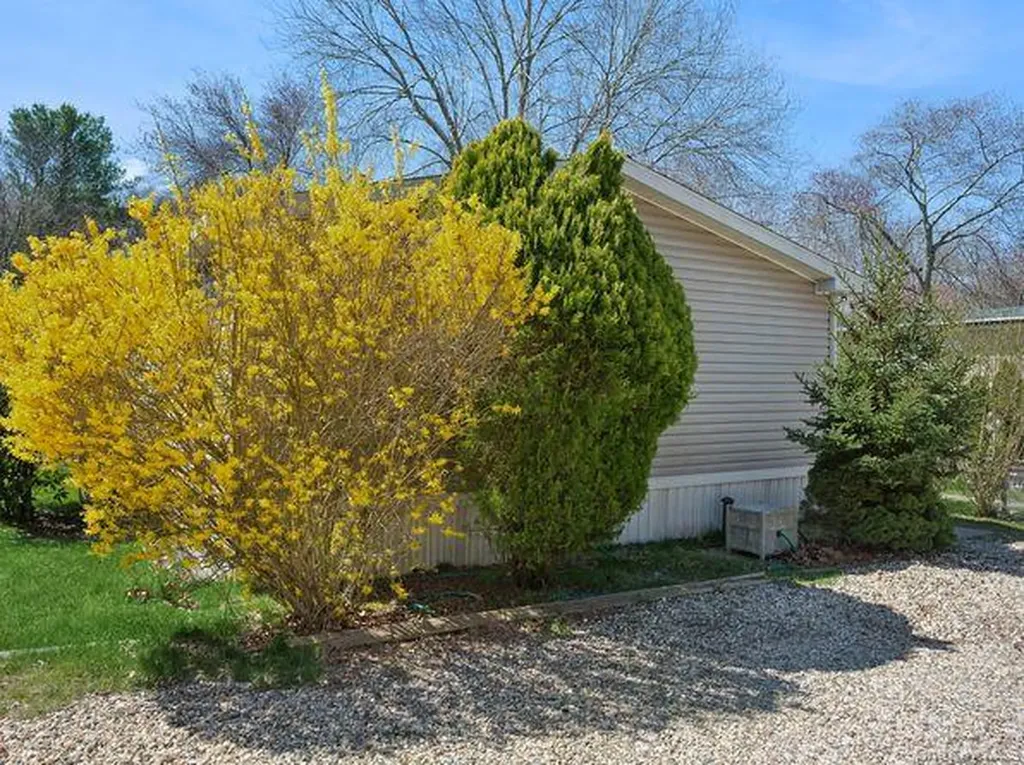 337 Three Mile Harbo East Hampton NY 11937