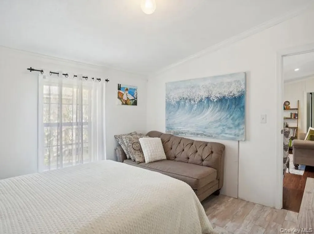 337 Three Mile Harbo East Hampton NY 11937