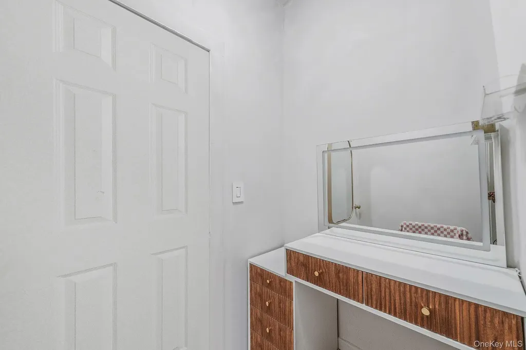 5807 Maspeth Avenue Maspeth NY 11378
