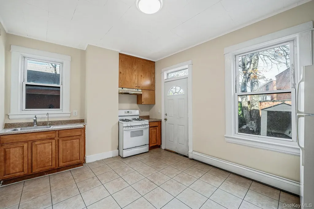 5807 Maspeth Avenue Maspeth NY 11378