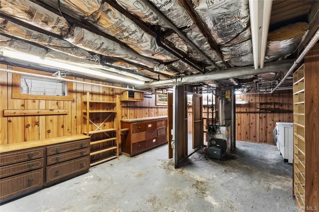 160 Lanier Place Westbury NY 11590