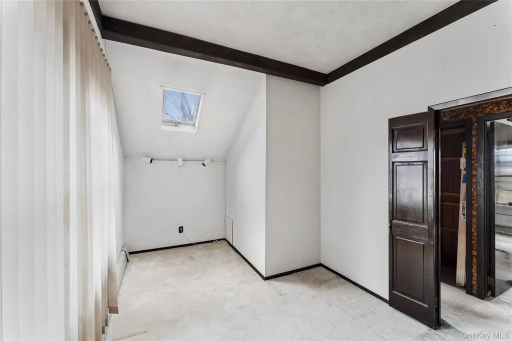 160 Lanier Place Westbury NY 11590