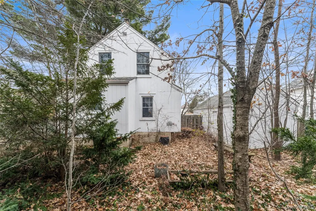 160 Lanier Place Westbury NY 11590
