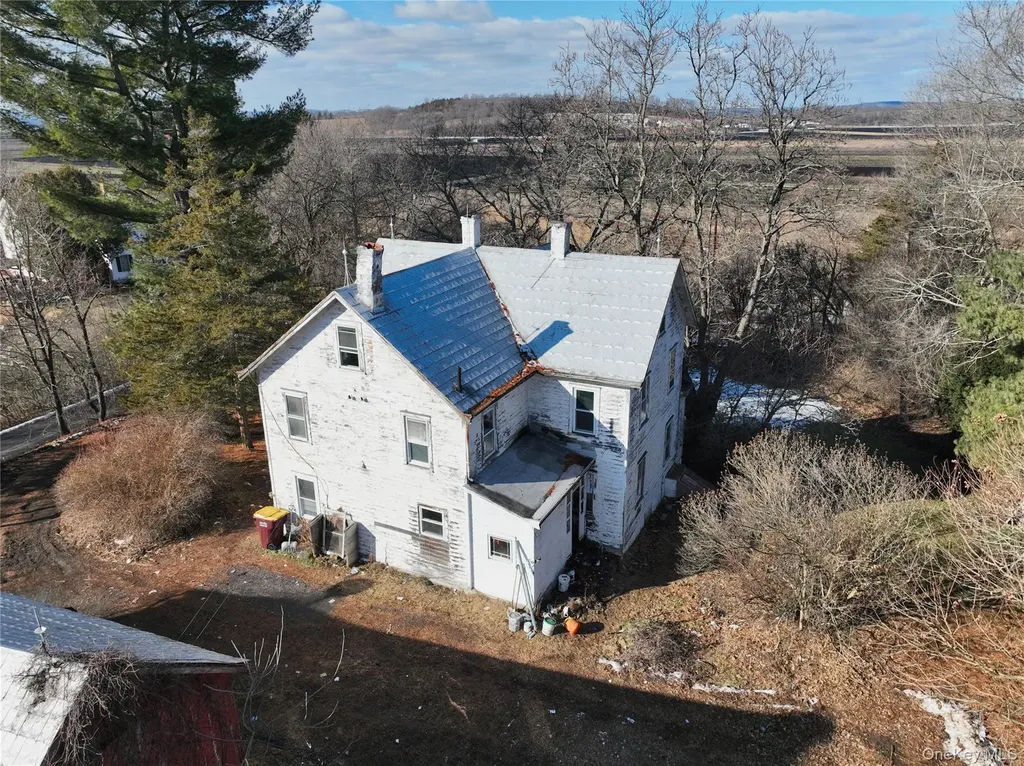 256 Round Hill Road Florida NY 10921