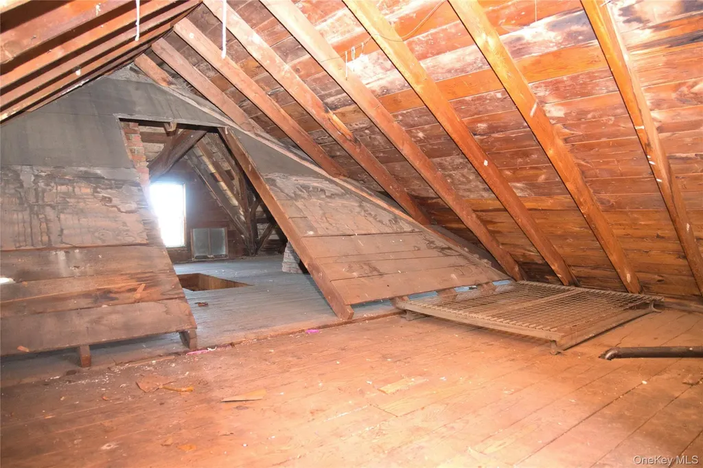 256 Round Hill Road Florida NY 10921