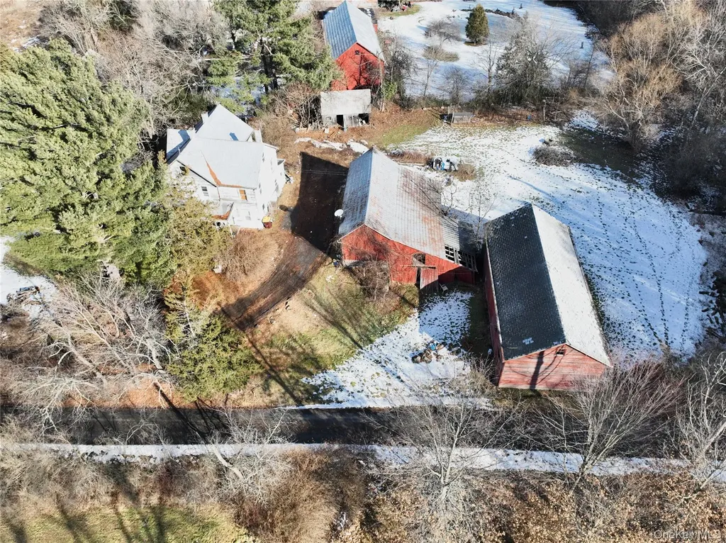 256 Round Hill Road Florida NY 10921