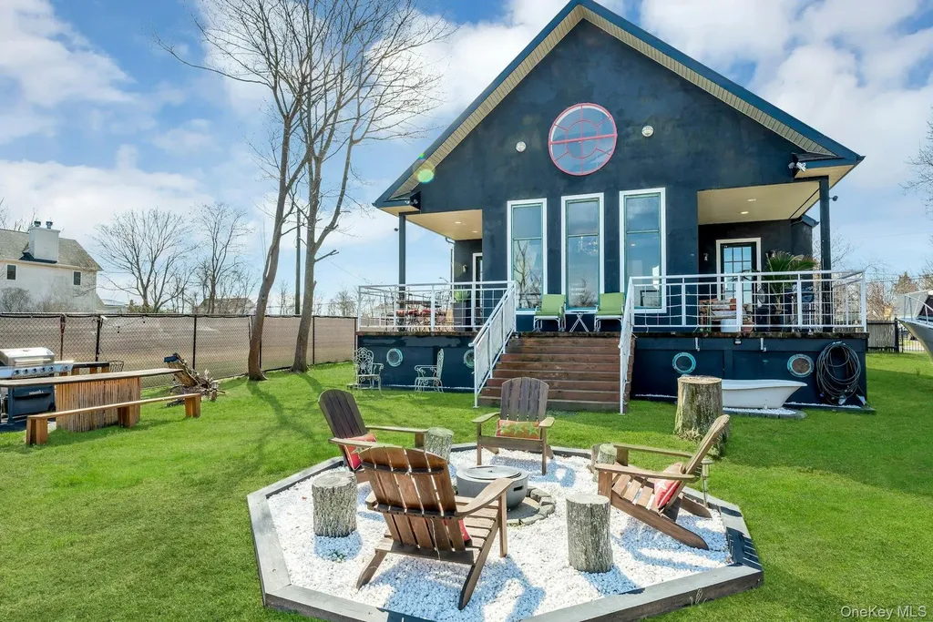 23 Wavecrest Drive Mastic Beach NY 11951